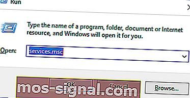 Windows 7 및 Windows 10에서 네트워크 작업 표시 줄 표시
